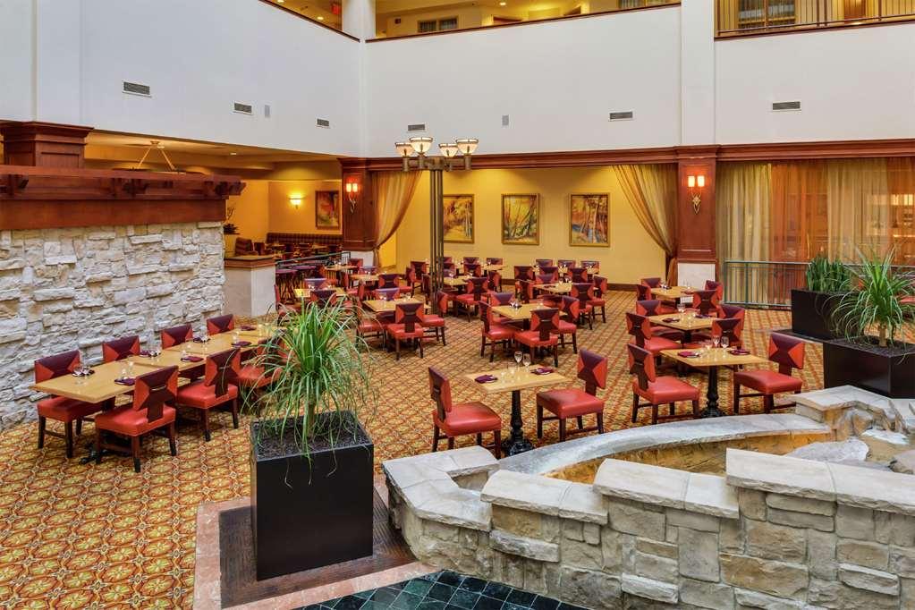 Hilton Charlotte Airport Hotel Restaurant billede